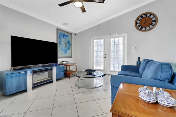 7477 Lourdes Ct, Naples, Florida 34104