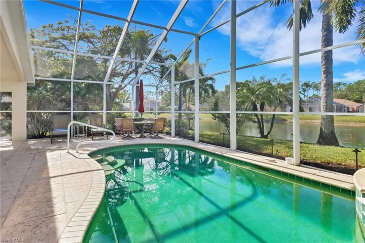 7477 Lourdes Ct, Naples, Florida 34104
