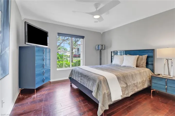 7477 Lourdes Ct, Naples, Florida 34104