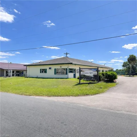 7607 Peyraud Dr, North Fort Myers, Florida 33917