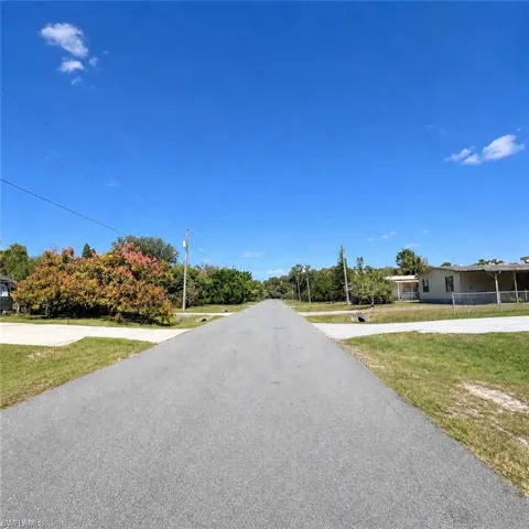 7607 Peyraud Dr, North Fort Myers, Florida 33917
