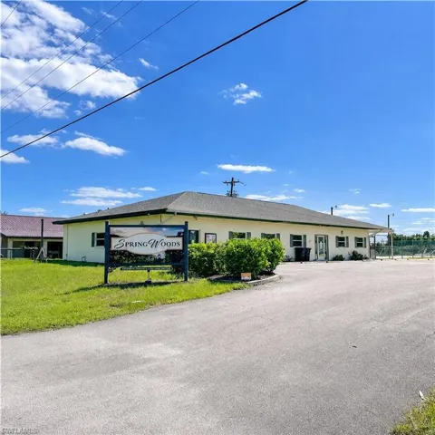 7607 Peyraud Dr, North Fort Myers, Florida 33917