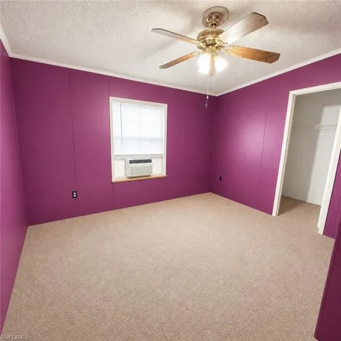 7607 Peyraud Dr, North Fort Myers, Florida 33917