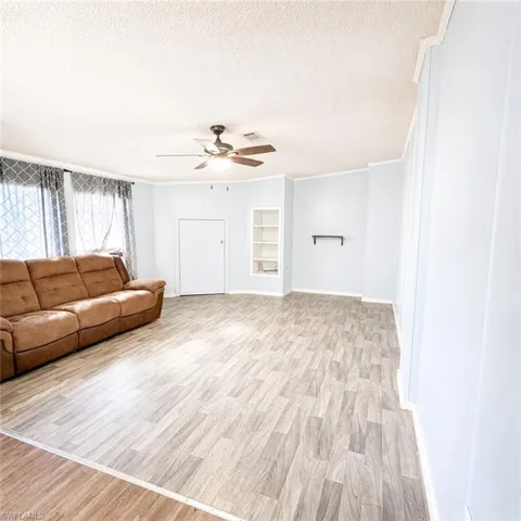 7607 Peyraud Dr, North Fort Myers, Florida 33917