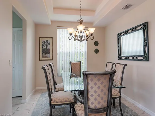 2185  Arielle  DR, Naples, FL 34109