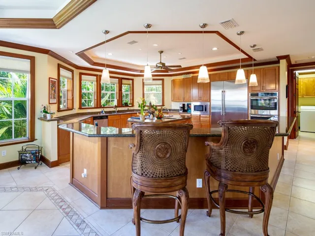 Breakfast Bar