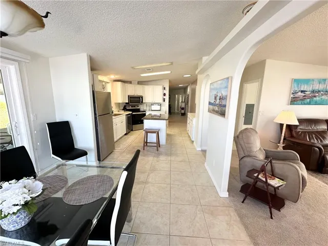17510 Primrose Ct, Fort Myers Beach, Florida 33931