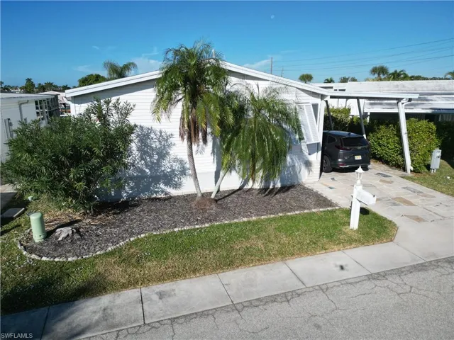 17510 Primrose Ct, Fort Myers Beach, Florida 33931