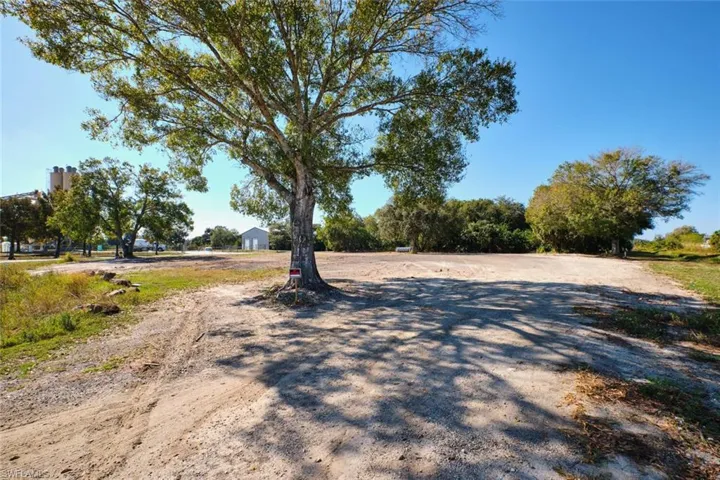 400 S Industrial Loop, Labelle, Florida 33935