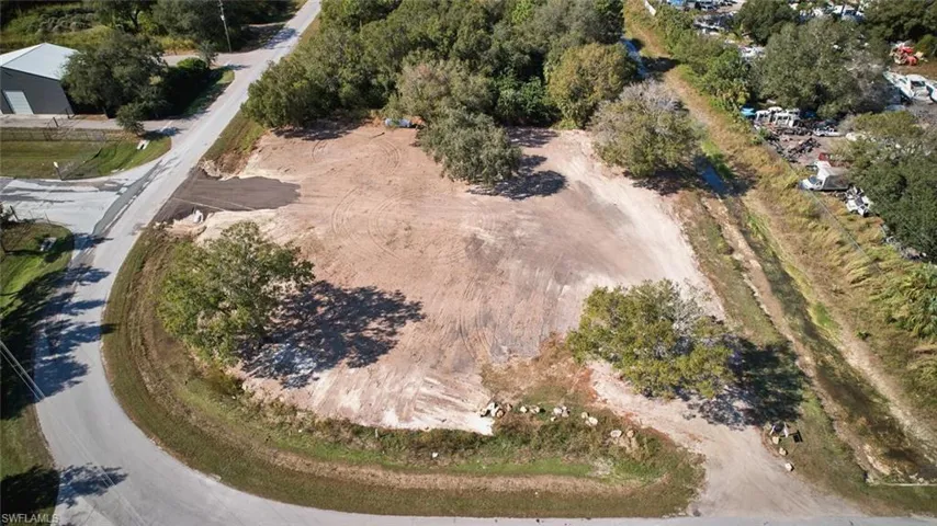 400 S Industrial Loop, Labelle, Florida 33935