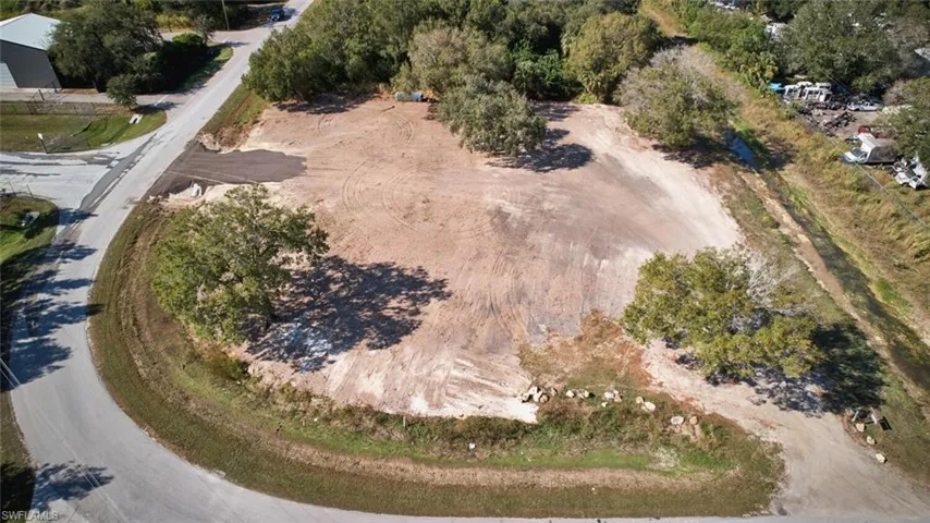 400 S Industrial Loop, Labelle, Florida 33935