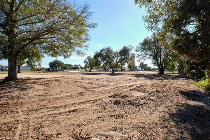 400 S Industrial Loop, Labelle, Florida 33935