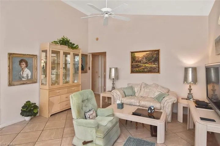 201 Mcgregor Park Cir 201, Fort Myers, Florida 33908