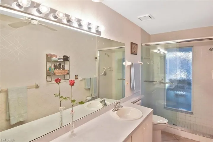 201 Mcgregor Park Cir 201, Fort Myers, Florida 33908