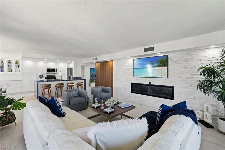 11 Bluebill Ave 905, Naples, Florida 34108