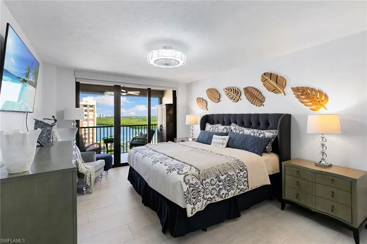 11 Bluebill Ave 905, Naples, Florida 34108