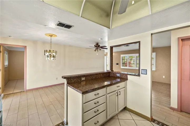2115 SE 11th  ST, Cape Coral, FL 33990