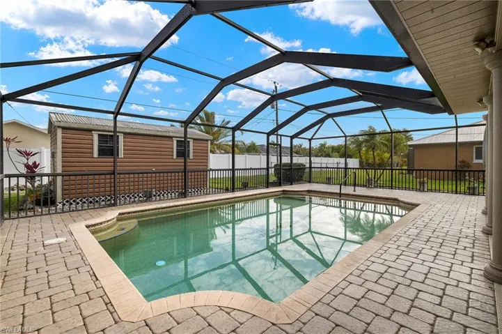 2115 SE 11th  ST, Cape Coral, FL 33990