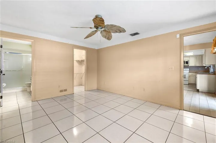 2115 SE 11th  ST, Cape Coral, FL 33990
