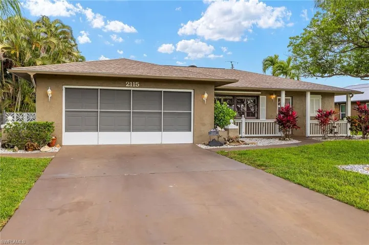 2115 SE 11th  ST, Cape Coral, FL 33990