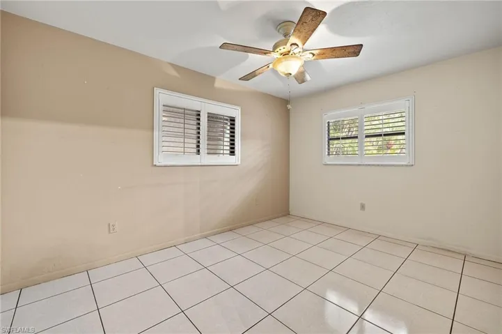 2115 SE 11th  ST, Cape Coral, FL 33990