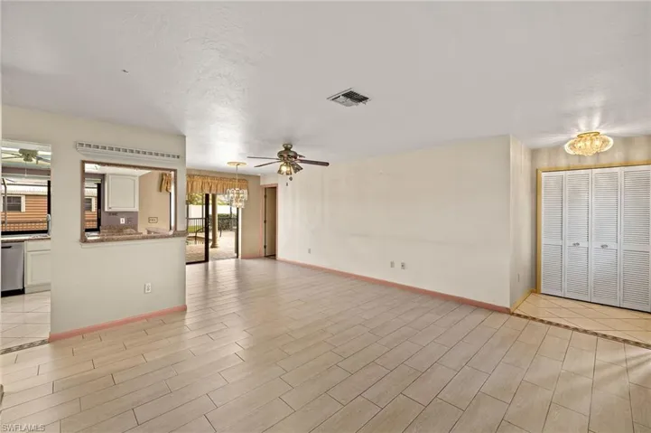 2115 SE 11th  ST, Cape Coral, FL 33990