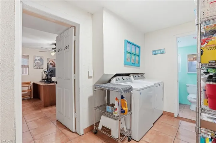 27605  Playa Del Rey  LN, Bonita Springs, FL 34135