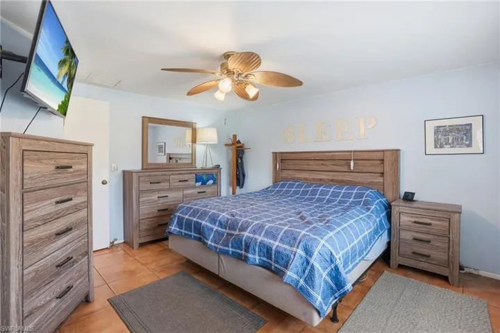 27605  Playa Del Rey  LN, Bonita Springs, FL 34135