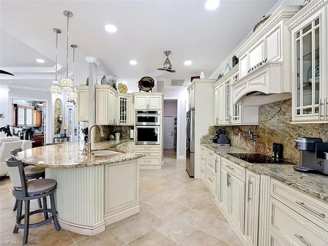 10412 Curry Palm Ln, Fort Myers, Florida 33966