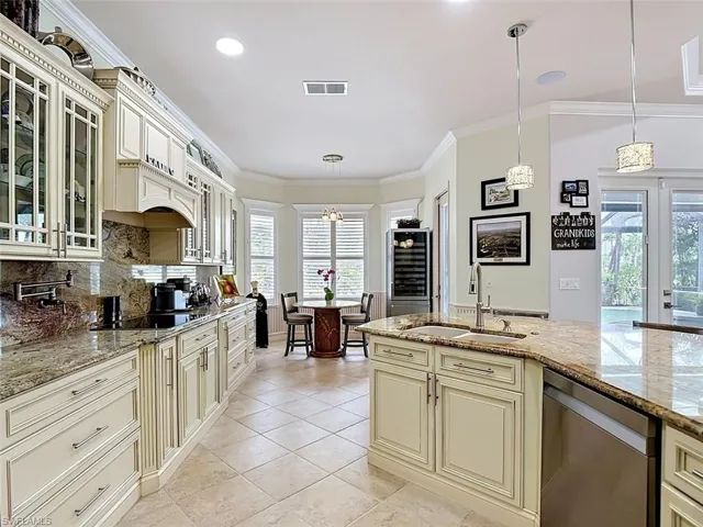 10412 Curry Palm Ln, Fort Myers, Florida 33966