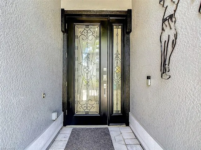 10412 Curry Palm Ln, Fort Myers, Florida 33966