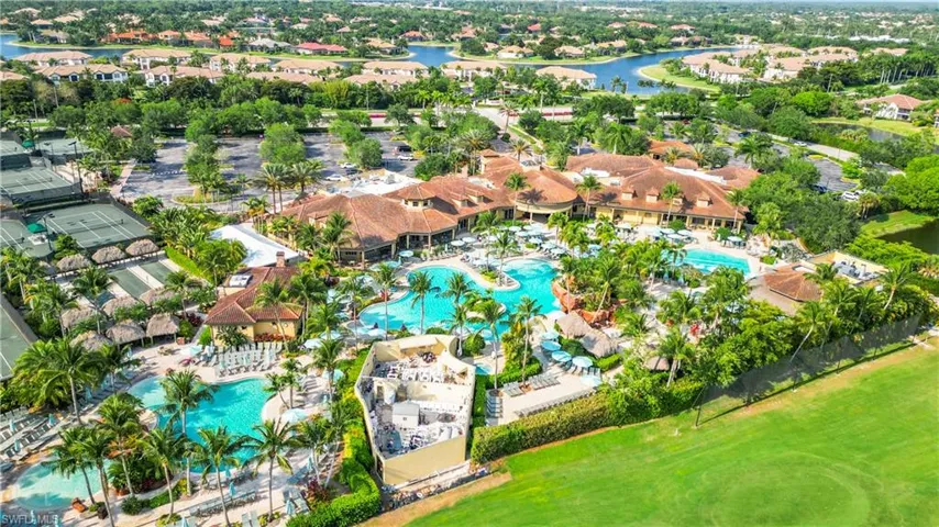 8452 Indian Wells Way, Naples, Florida 34113