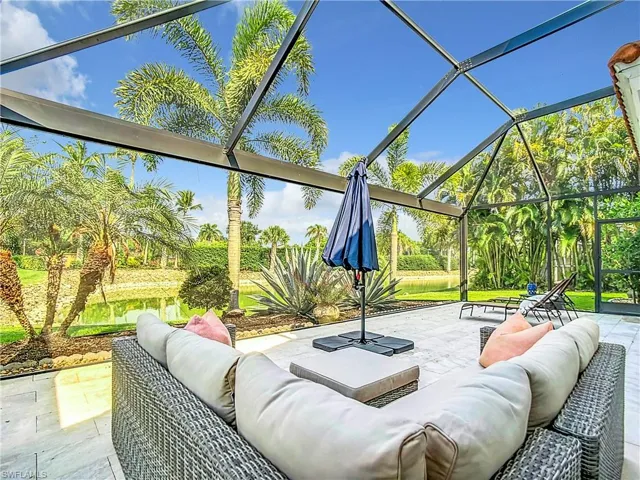 8452 Indian Wells Way, Naples, Florida 34113