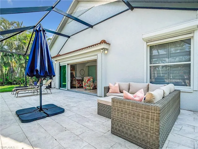 8452 Indian Wells Way, Naples, Florida 34113