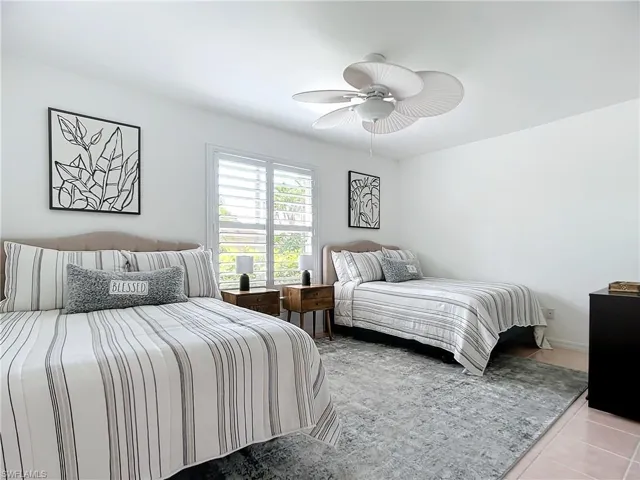8452 Indian Wells Way, Naples, Florida 34113