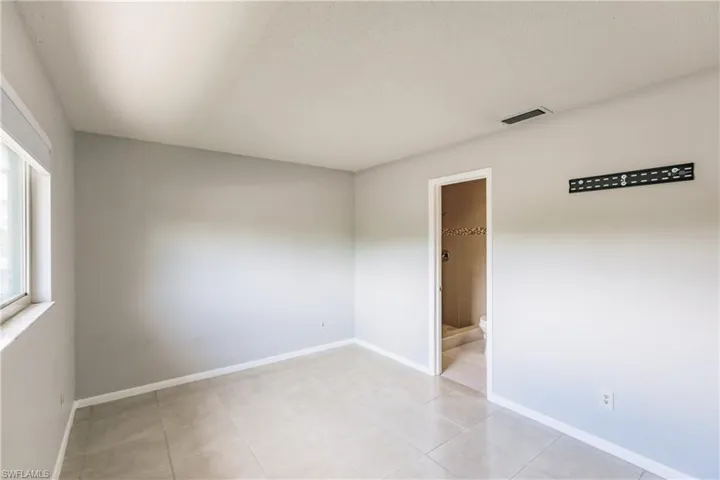 5917  Littlestone  CT, North Fort Myers, FL 33903