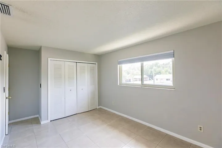 5917  Littlestone  CT, North Fort Myers, FL 33903