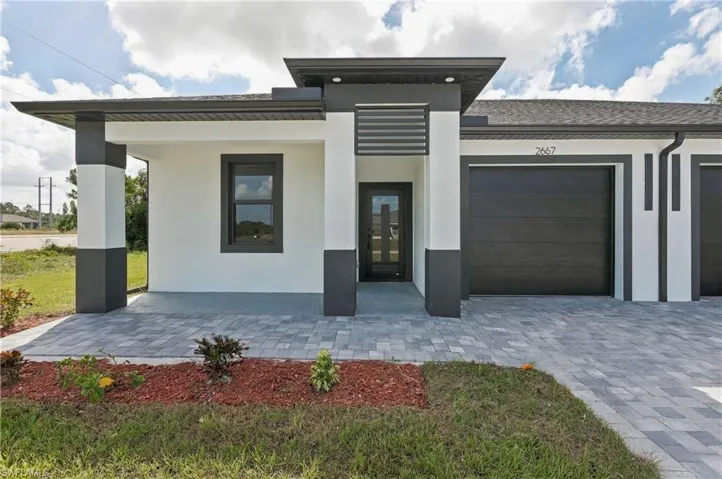 2667 Gretchen Ave S, Lehigh Acres, Florida 33973