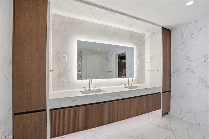 5100 Seagrass Blvd 201, Bonita Springs, Florida 34134