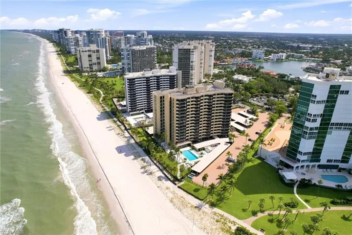4001 Gulf Shore Blvd N 904, Naples, Florida 34103
