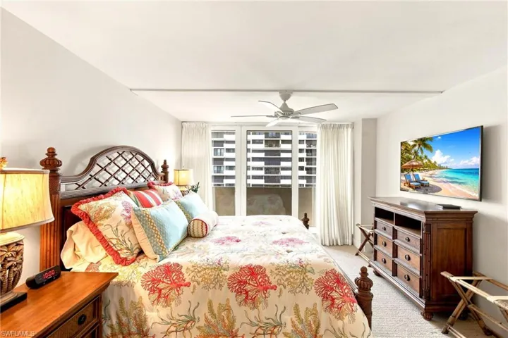 4001 Gulf Shore Blvd N 904, Naples, Florida 34103