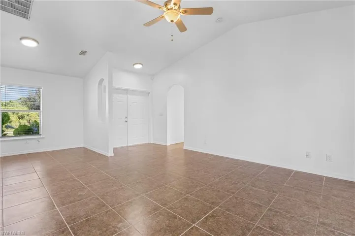 2501 32nd St Sw, Lehigh Acres Fl 33976