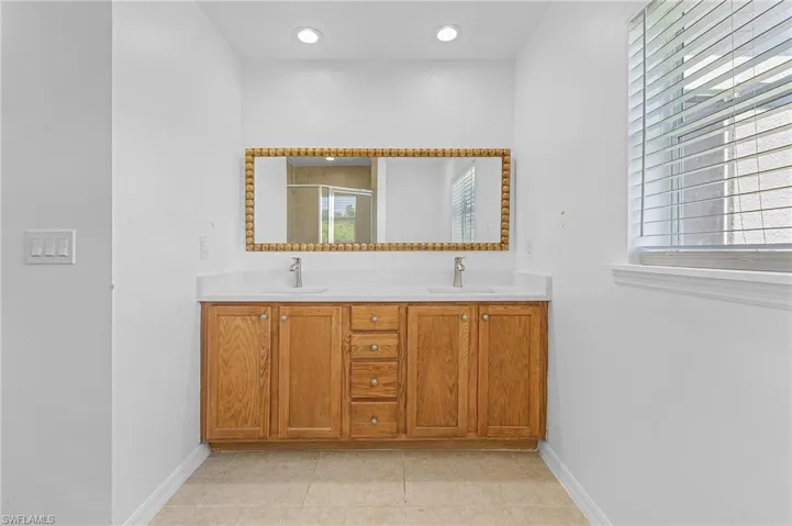 2501 32nd St Sw, Lehigh Acres Fl 33976