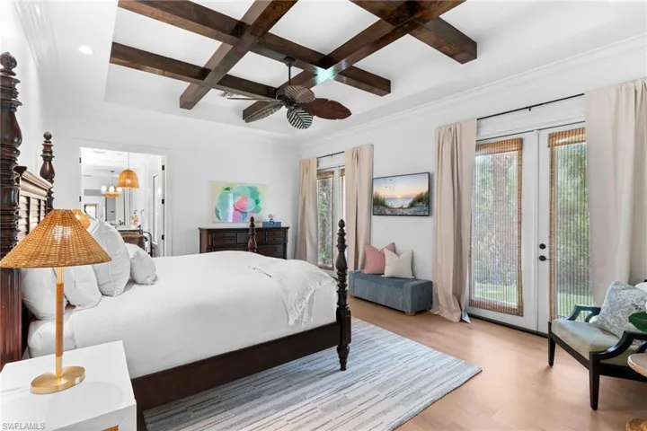 436 Corbel Dr, Naples, Florida 34110