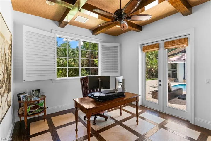 436 Corbel Dr, Naples, Florida 34110