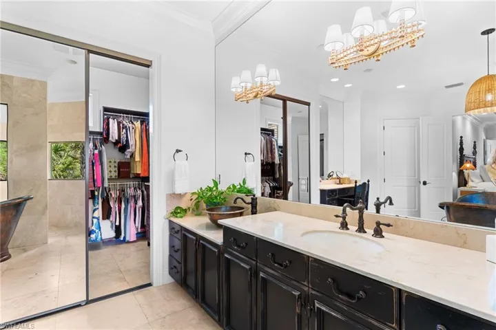436 Corbel Dr, Naples, Florida 34110
