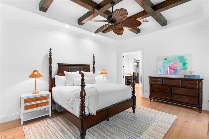 436 Corbel Dr, Naples, Florida 34110