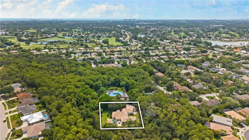 436 Corbel Dr, Naples, Florida 34110