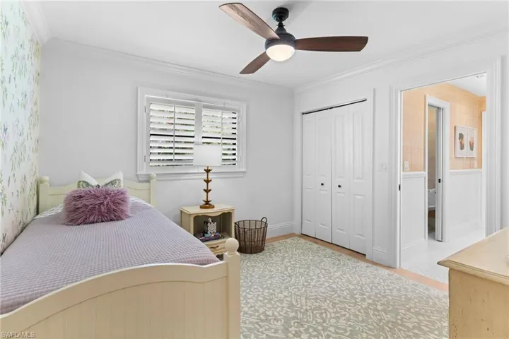 436 Corbel Dr, Naples, Florida 34110