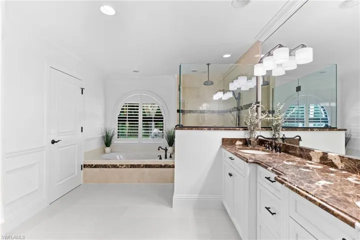 436 Corbel Dr, Naples, Florida 34110